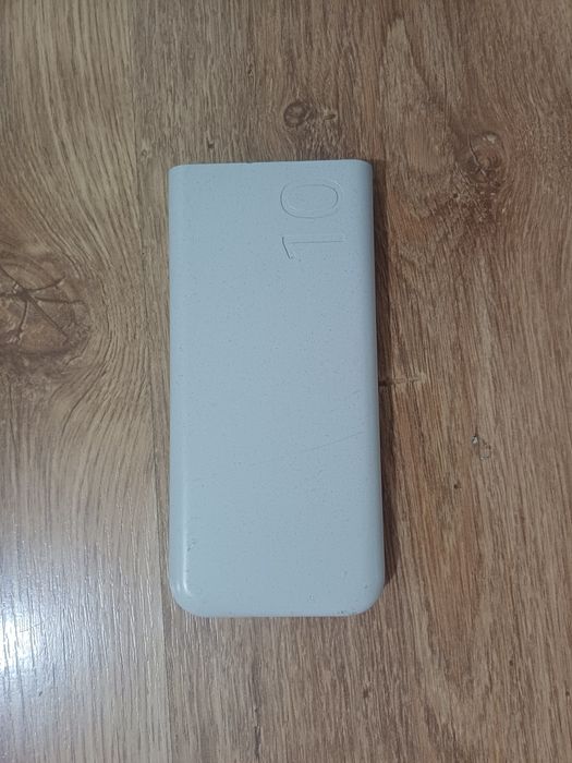 Baterie externa Samsung originala cu incarcare/descarcare rapida. Este