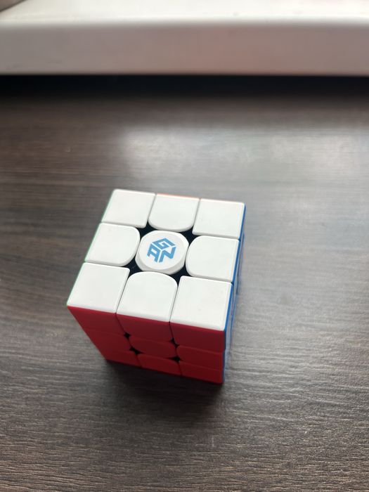 Кубик рубика ган 356м