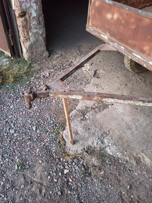 Прицеп автомобильный