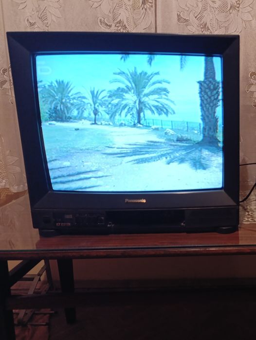 Телевизор Panasonic-21 инча,