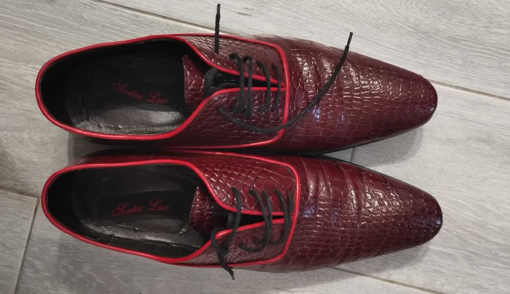 Pantofi nunta rosii piele crocodil Sortec Lux 41 made in Romania