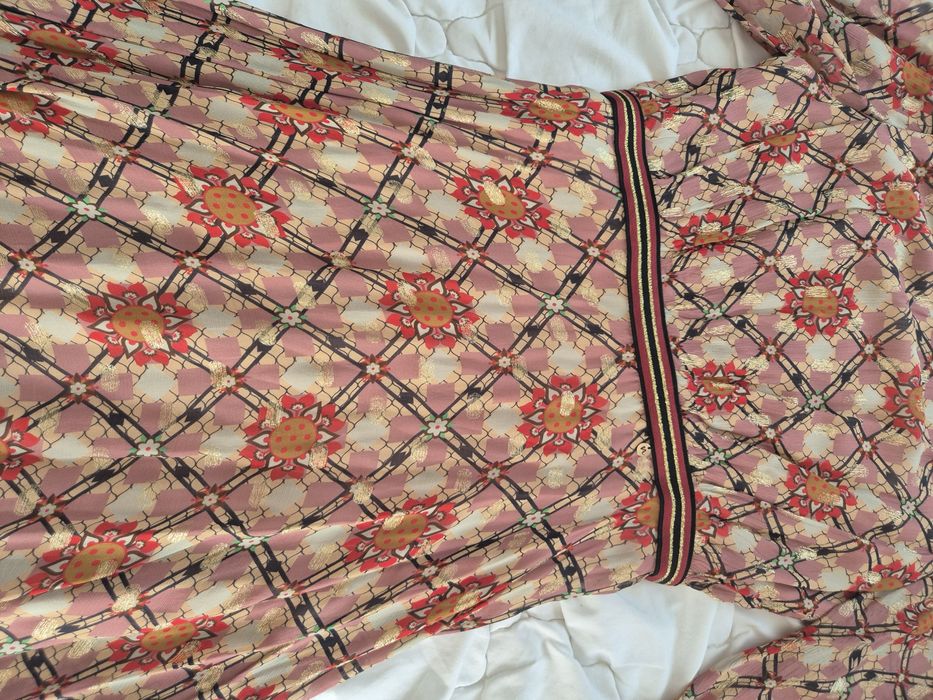 Rochie nissa într-o stare foarte bună