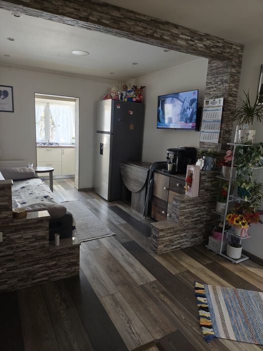 Vând Apartament cu 2camere Constanta