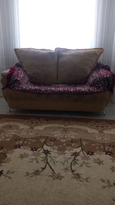 Диван и кресло срочно