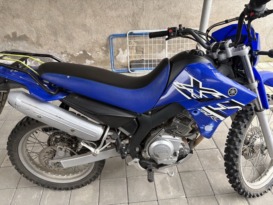 Motocicleta  yamaha 2005,125 xt in 4 timpi