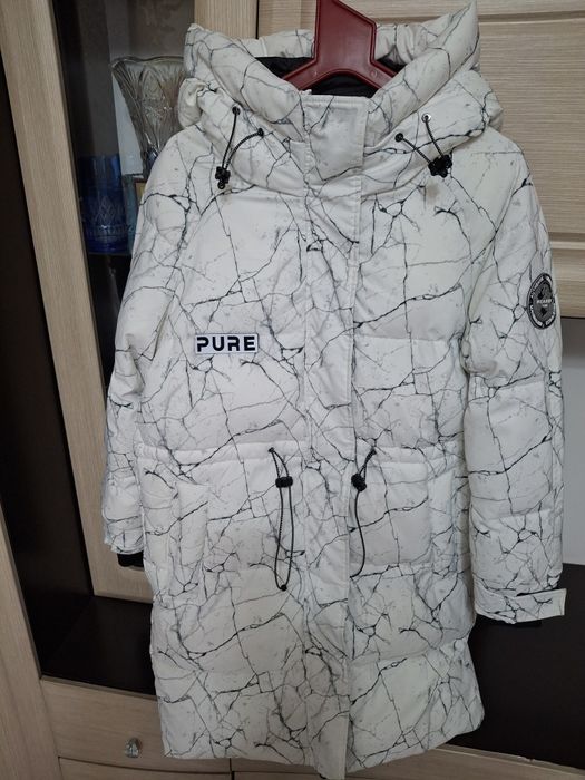 Зимняя куртка на девочку