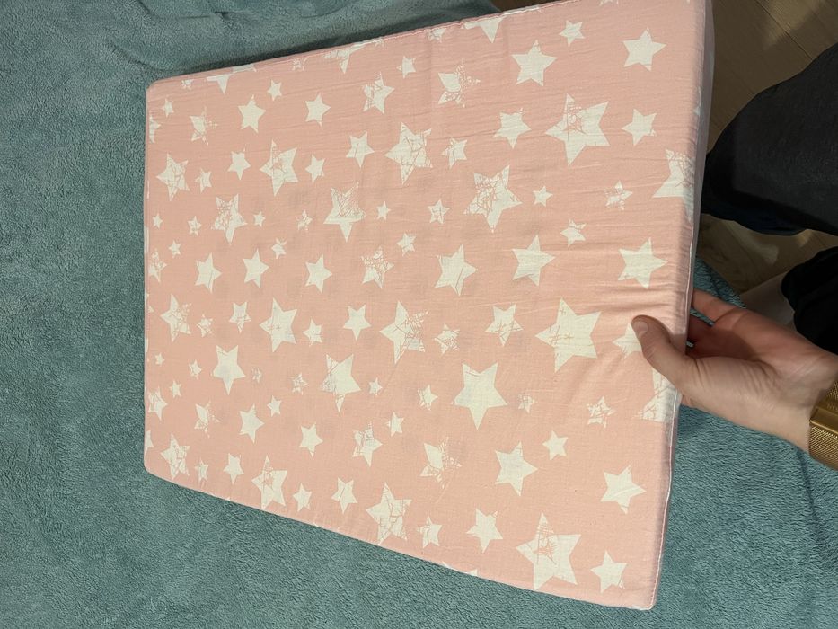 Антирефлуксна възглавница