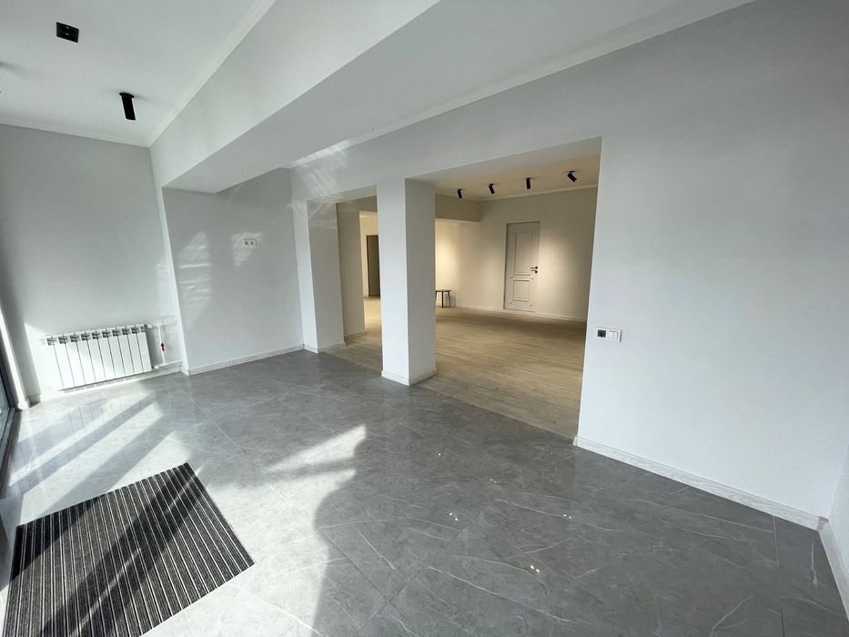 Аренда под кофейню, офис, Ц-12, Лабзак, 133 кв.м! Первая линия! V1