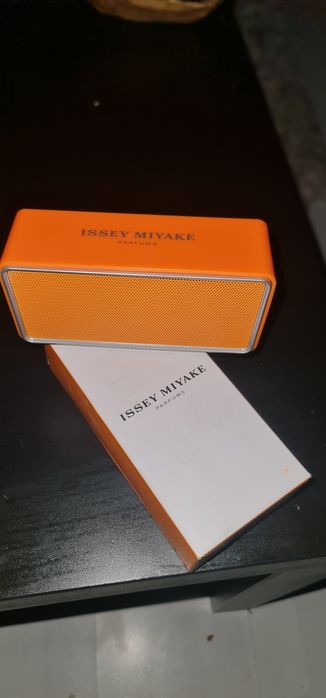 Speaker Issey Miyake