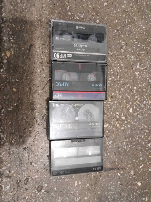 Benzi magnet./casete audio/video calitate !!