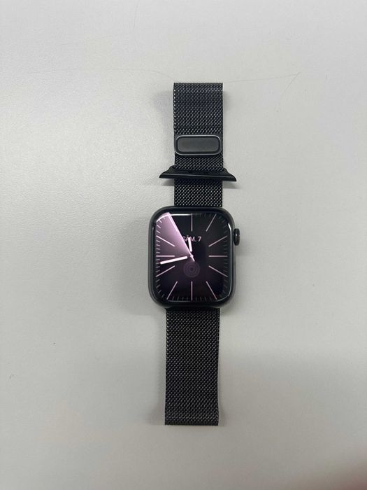 Apple Watch 9 GPS + Cellular, 45mm Graphite Stainless Steel Case