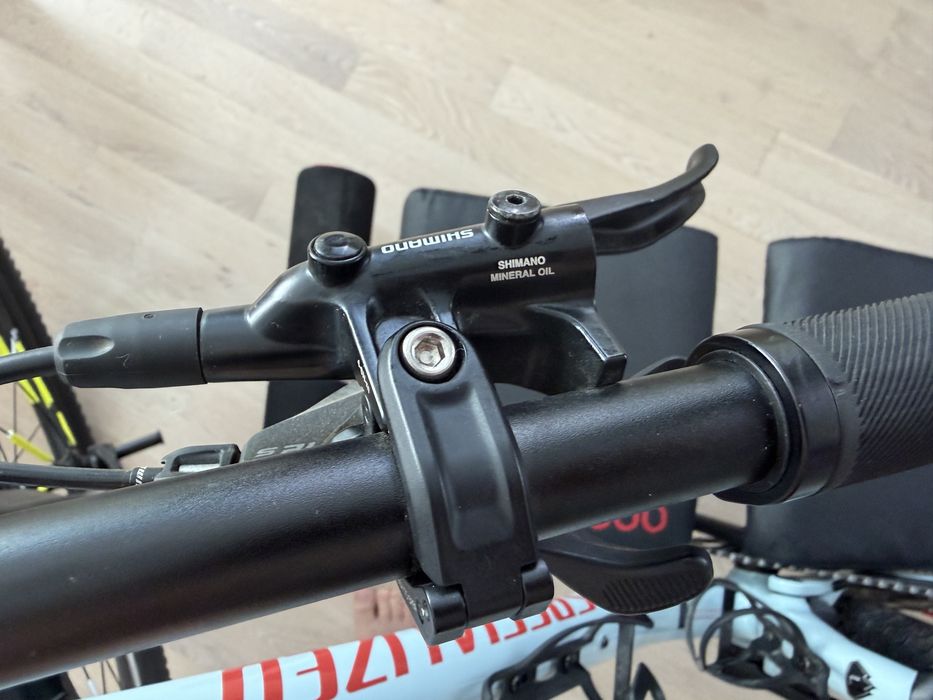 Планински велосипед specialized chisel 29 inch