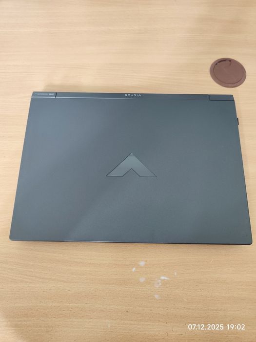 HP Victus 15 i5-12450h RAM: 32GB; SSD: 512 GB NVME M2