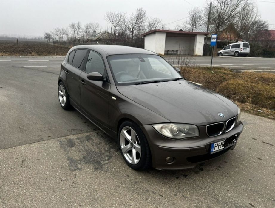 Dezmembrez E87 de 122 si 163 cp