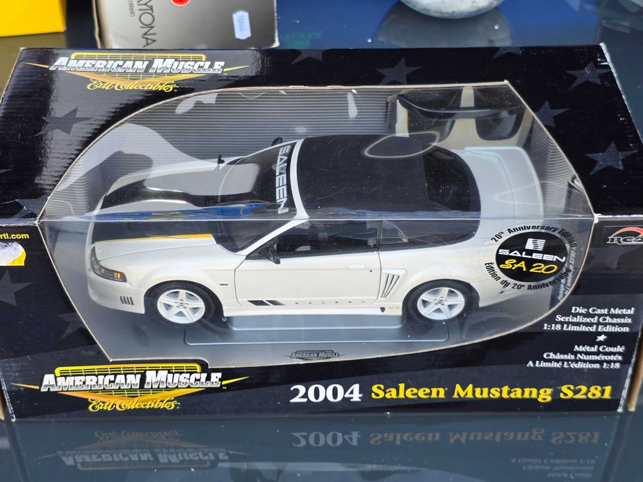 Macheta Auto 1/18 ERTL Saleen Mustang S281 2004