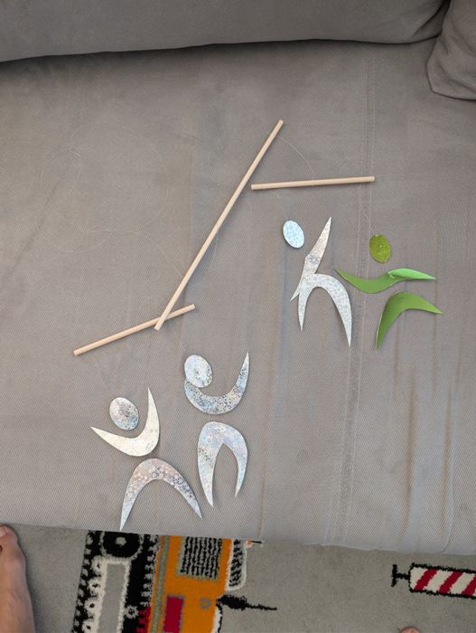 Монтесори въртележки/ Montessori mobiles