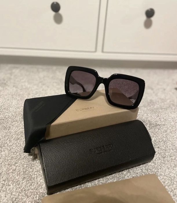 Ochelari Burberry de dama, originali, negri