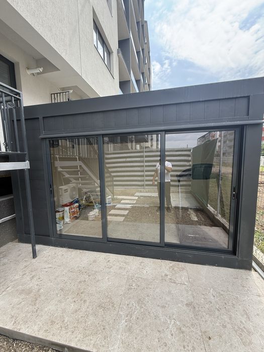 Containere Personalizate - Configuratii Moderne