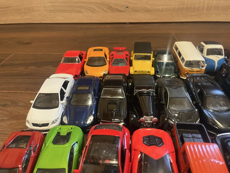 Метални колички големи