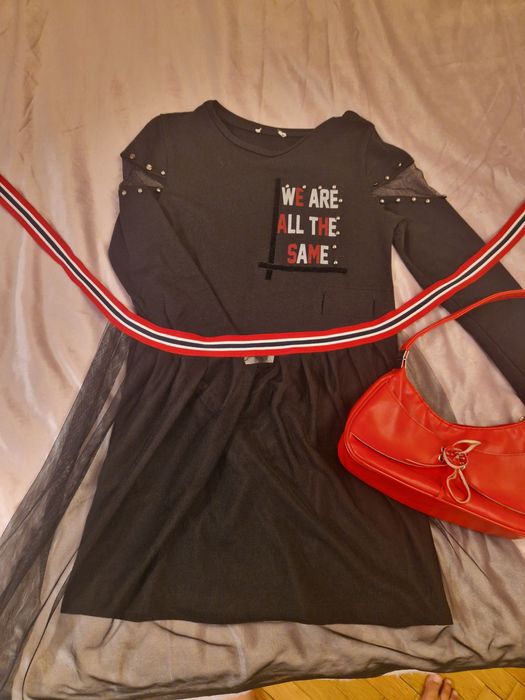 Детска рокля 140-146 см