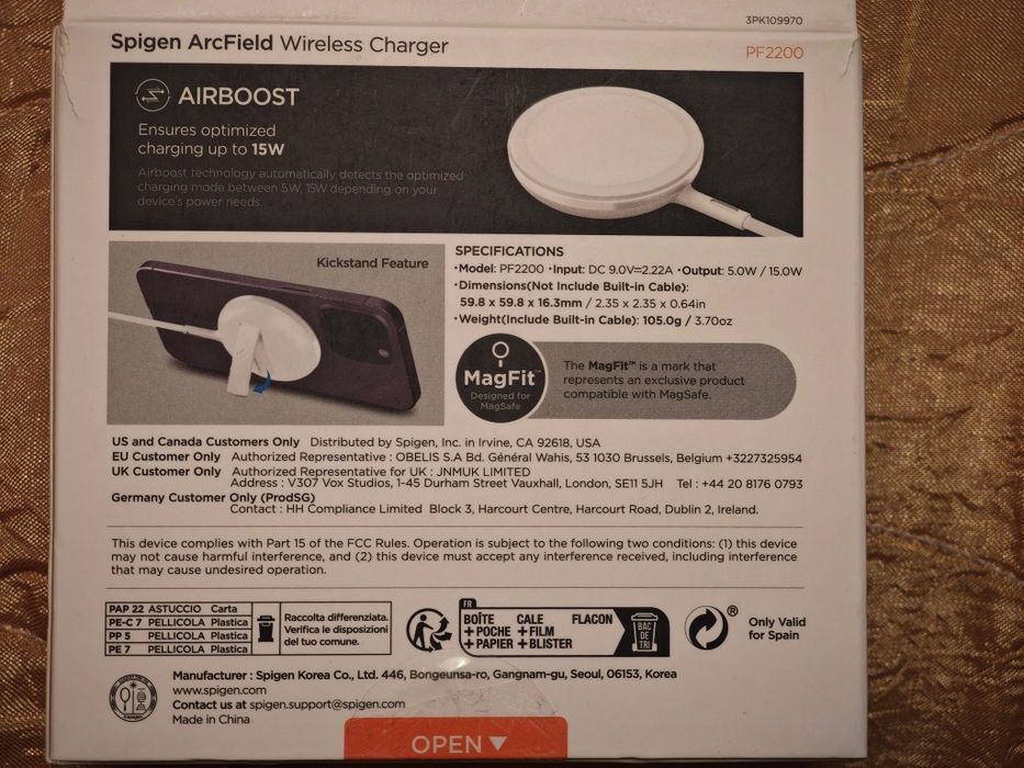 Безжично зарядно Spigen ArcField 15W MagSafe