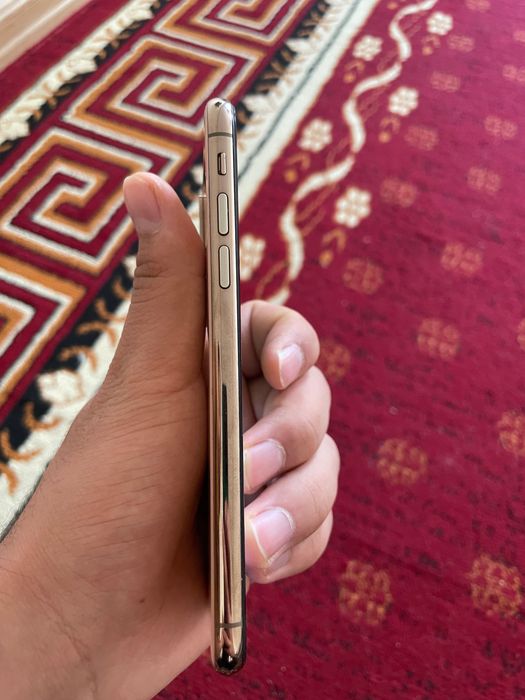 Iphone XS pamyat 64