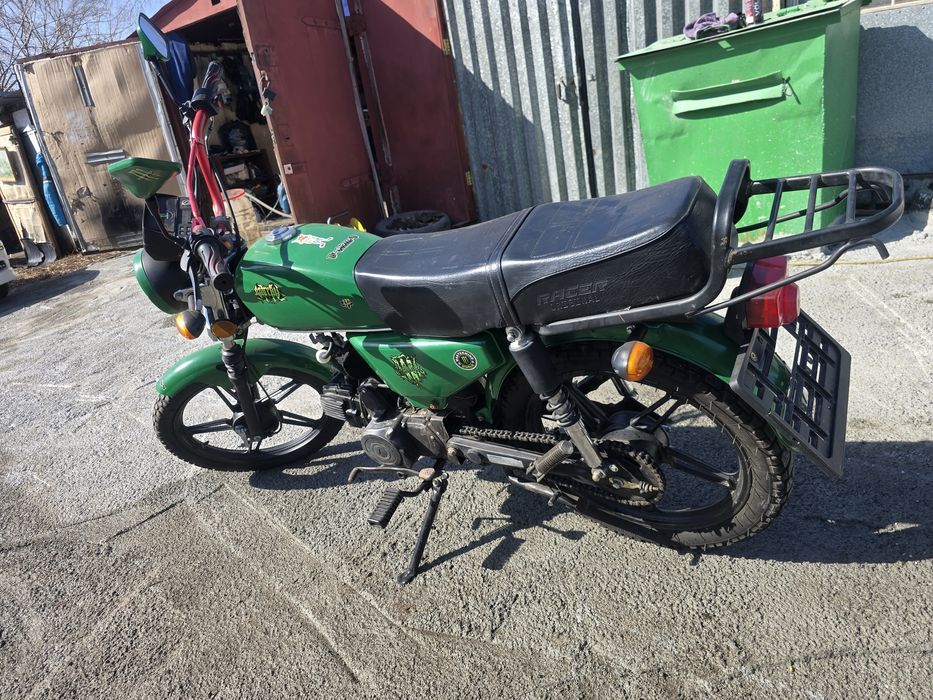 Мопед Racer в хорошем состоянии