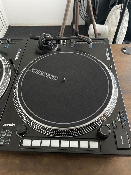 Reloop RP 8000 mk2 + Case