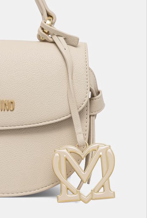 НОВО! Чанта “Love Moschino”