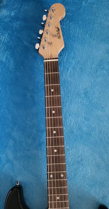 Продам электрогитару Homage, срочно