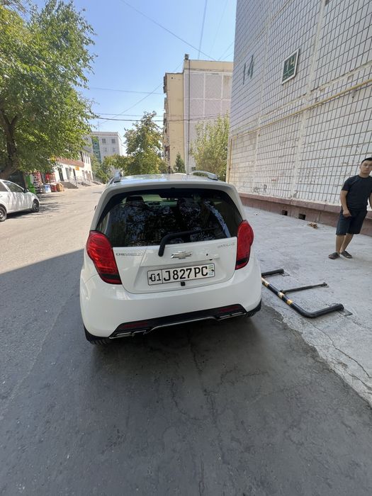 Chevrolet Spark sotiladi