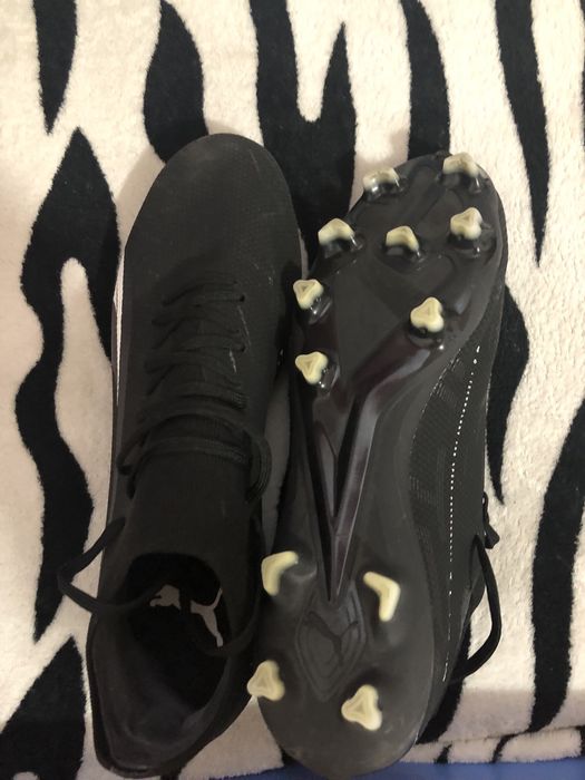 Ghete fotbal puma ultra ag/fg