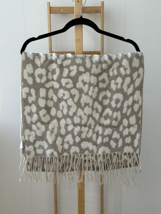 2 топли зимни шала