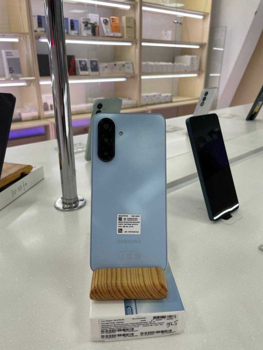 Samsung A17 256 Gray Blue Black