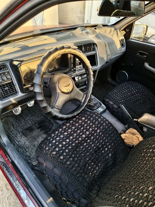Ford moshina sotlaaadi 800$ naxaadov