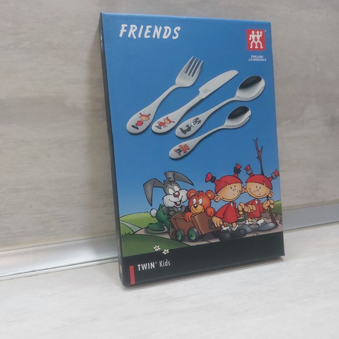 НОВ Луксозен Детски комплект прибори ZWILLING Twin Kids Friends, 4 части (Неръждаема стомана 18/10)