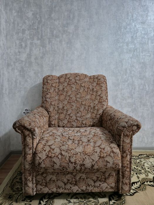 Прочные диваны в хорошем состоянии