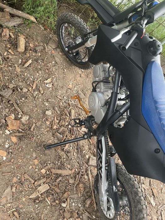 Vand Cross  Pitbike Apollo RXF Racing starea impecabila 18 ore