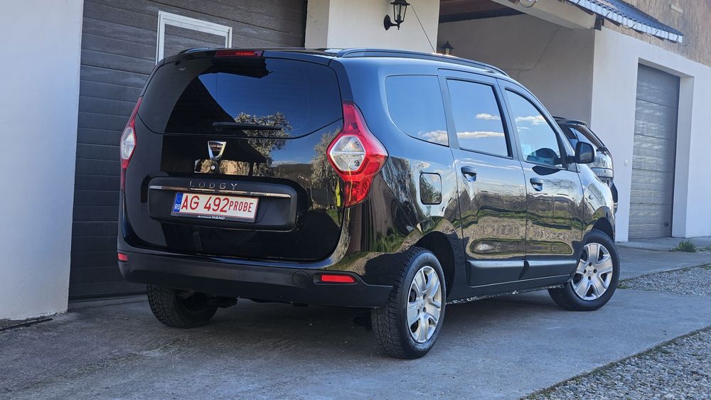 Dacia Lodgy Prestige benzina și GPL  7 locuri