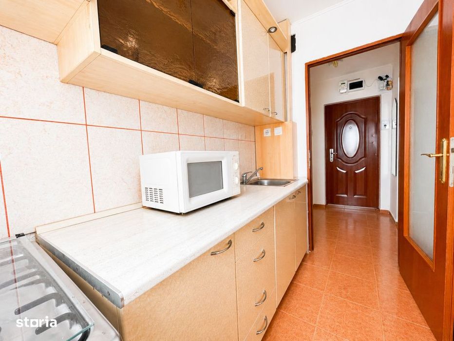 Apartament 3 camere semidecomandat, Aurel Vlaicu-Arad