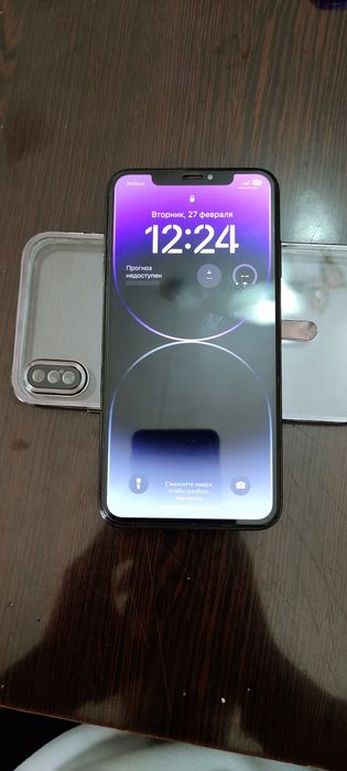 iPhone X's max sotiladi yoki obmenga