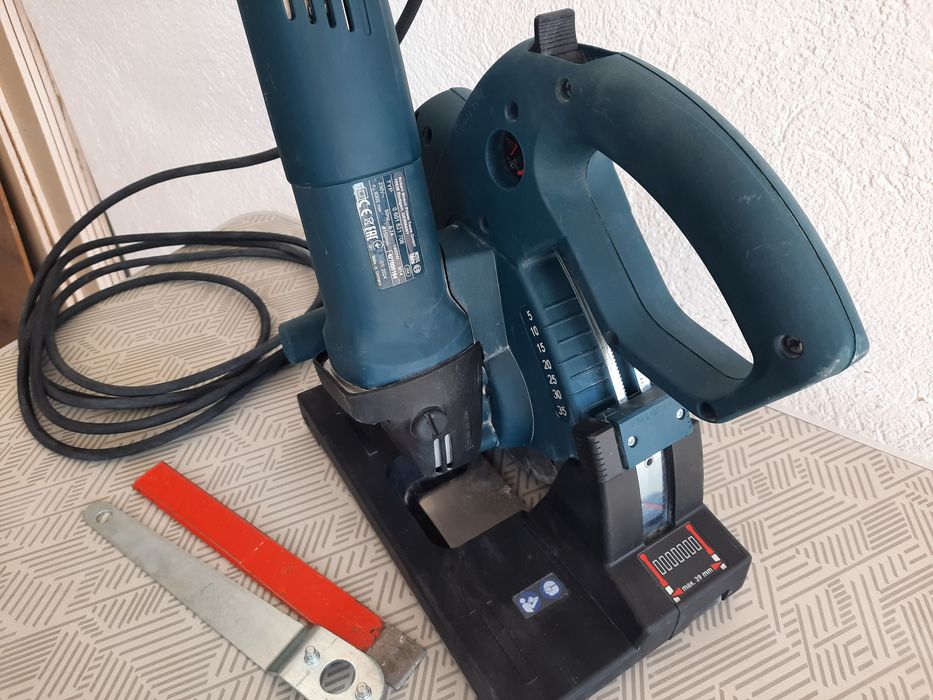 Bosch pro Фреза за канали GNF 35 CA