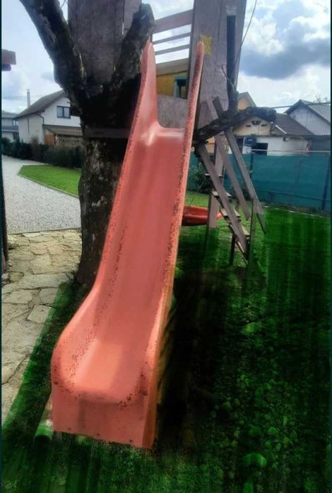 Tobogan și leagăn de grădină