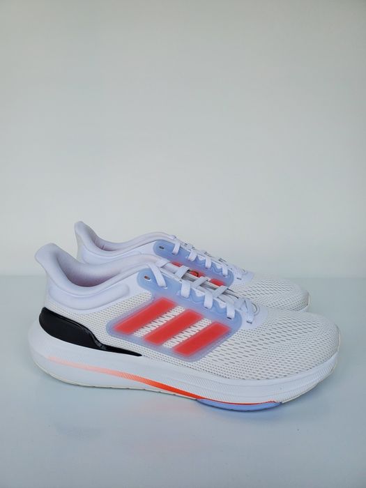 Кроссовки Adidas Ultrabounce HP5771