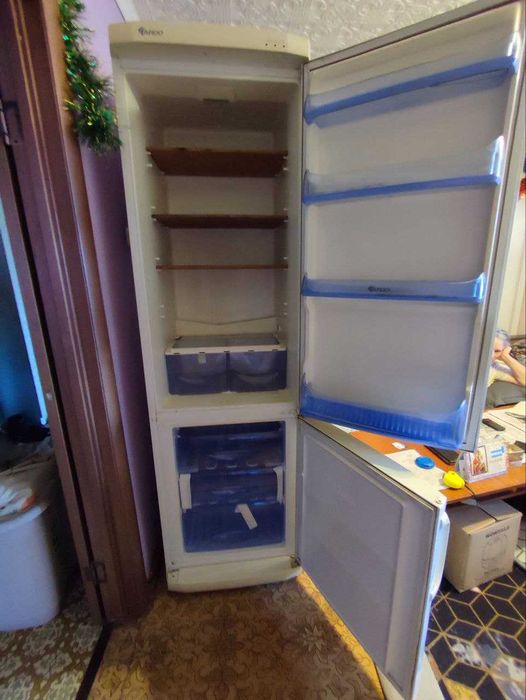 Холодильник ARDO