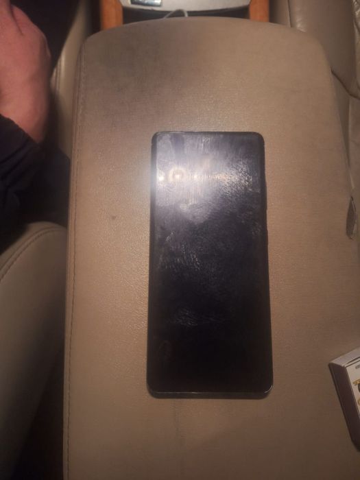 Продам телефон!!!