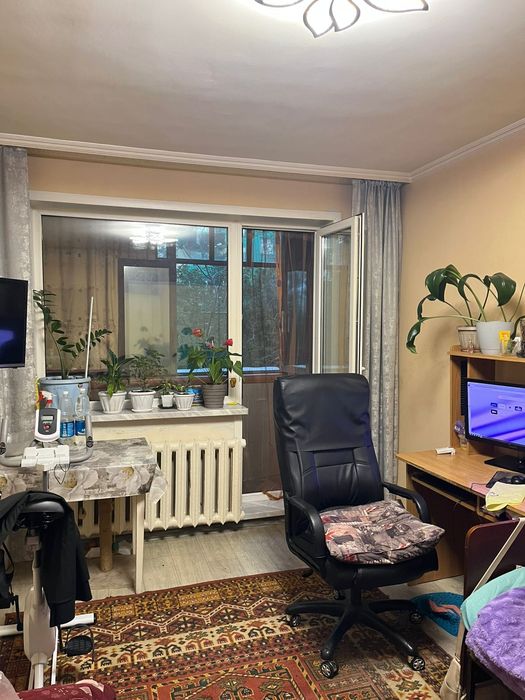 Продам 2× комнатную квартиру