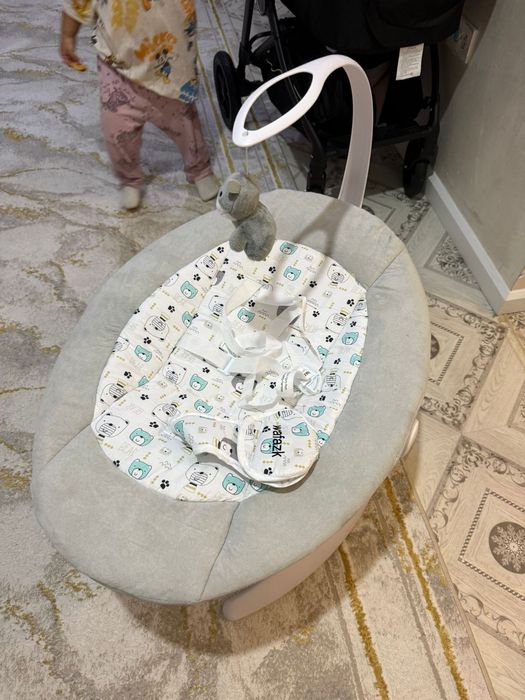 Продаётся детский шезлонг