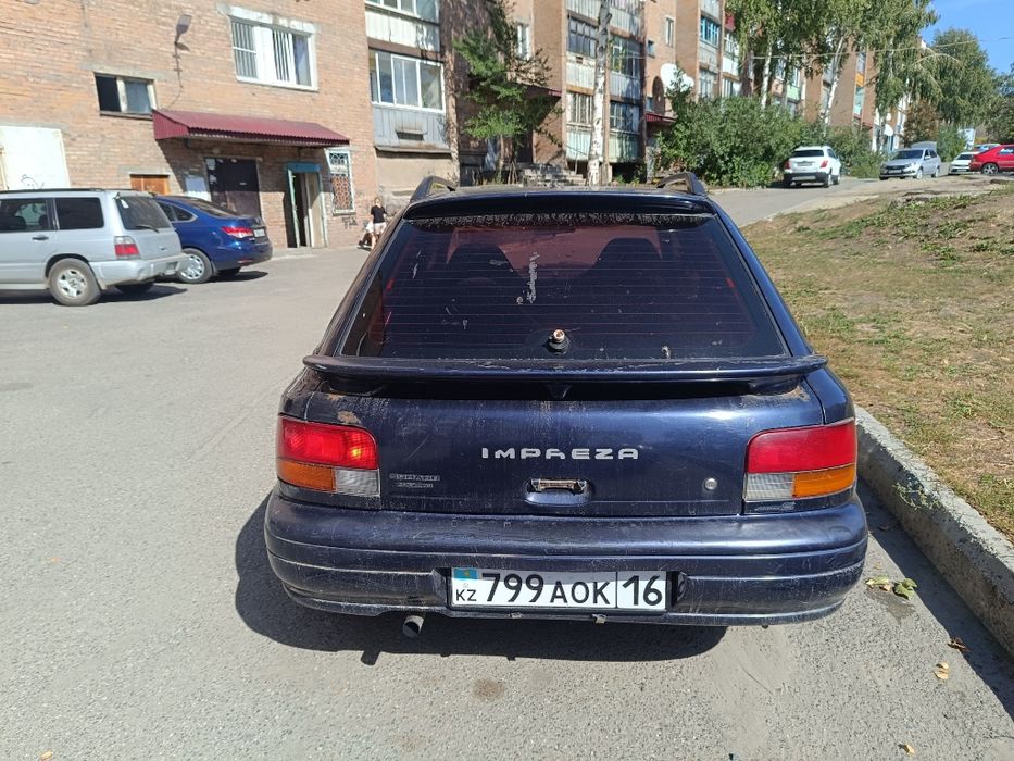 Субару Импреза 1995