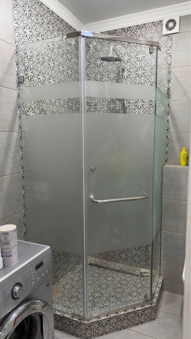 Душевая кабина.